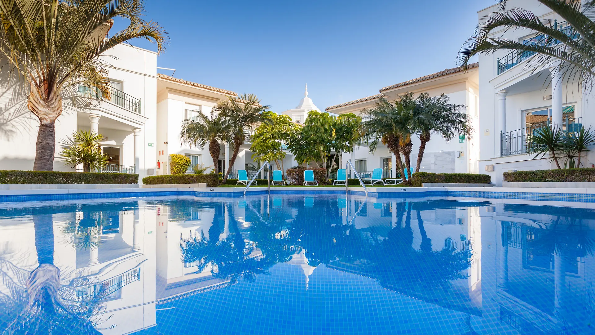 Apartamentos Marina Turquesa Nerja 0*,  Spanien